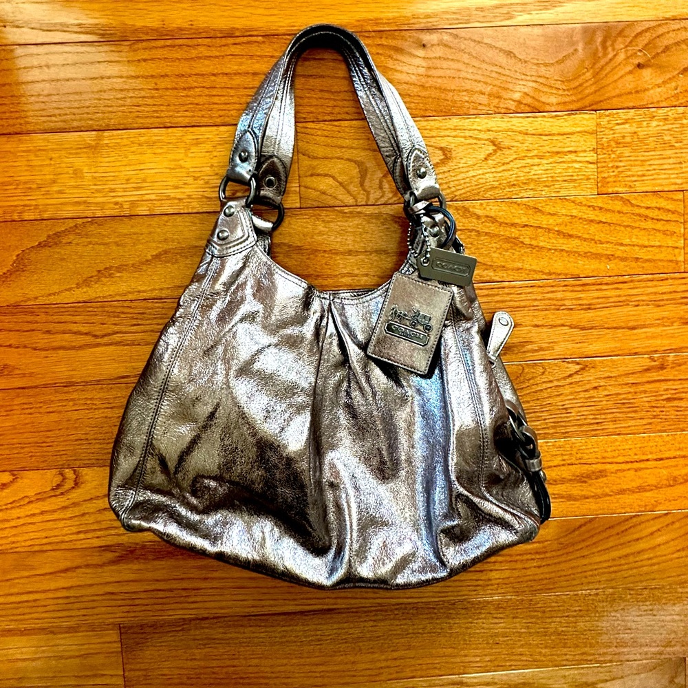 Vintage Coach Brooke Pewter Metallic Leather Purse.